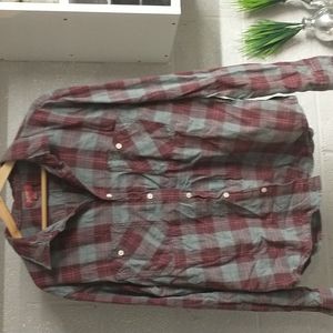 Men's XL long sleeve button down shirt